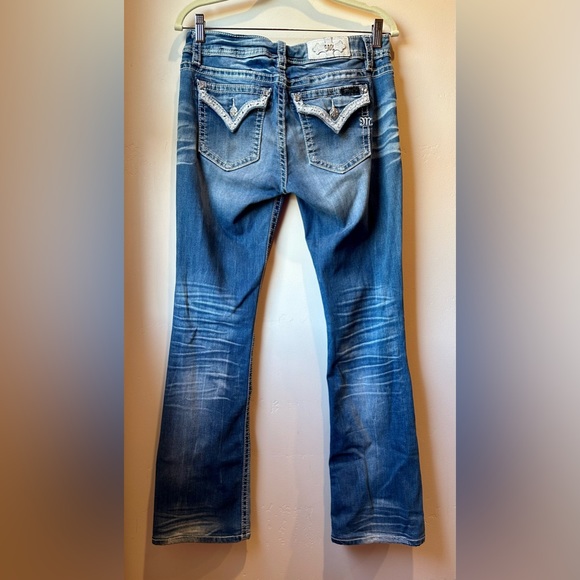 Miss Me Sz 30 Signature Boot Cut Jeans - Picture 3 of 6